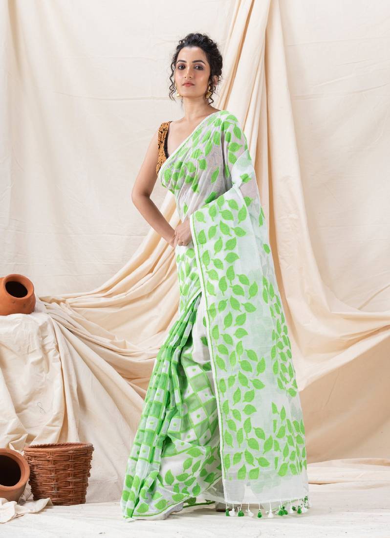 Traditional White Green Leaf Soft Dhakai Jamdani Saree Without Blouse