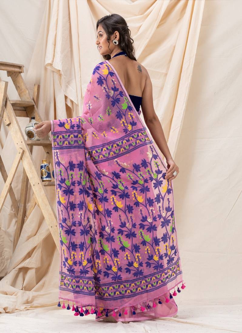 Traditional Light Fuchsia Soft Dhakai Jamdani Saree Without Blouse