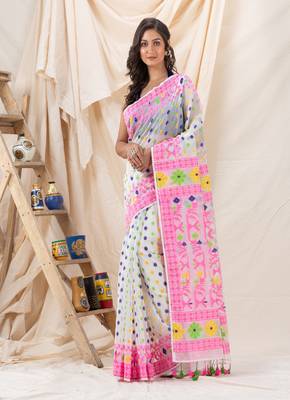 Traditional White Soft Dhakai Jamdani Saree Without Blouse 4