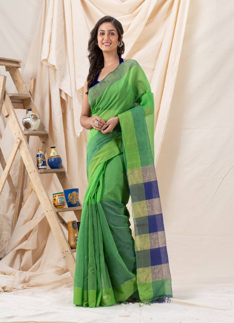 Traditional Green Cotton Blend Handloom Saree