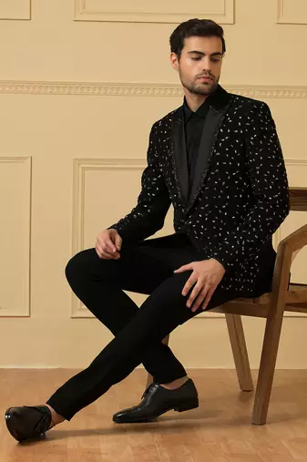 Black beads blazer