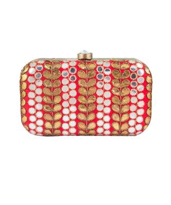 Red gotapatti clutch 1