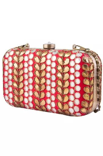 Red gotapatti clutch