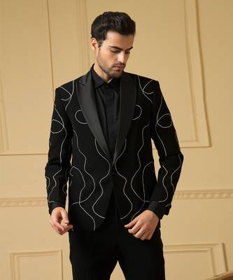 Black versitial tweed blazer 2