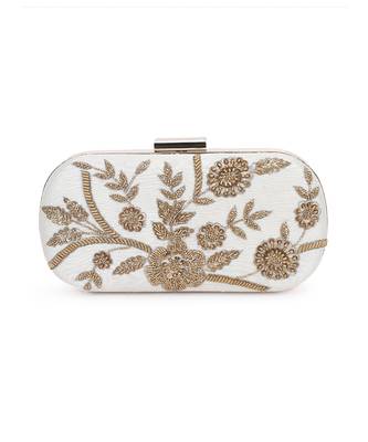 Dazzling beige clutch 1