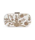 Dazzling beige clutch