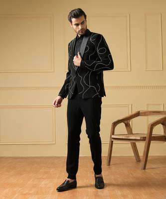 Black versitial tweed blazer 4
