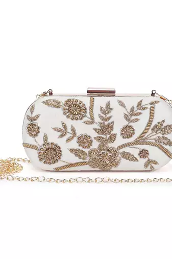 Dazzling beige clutch