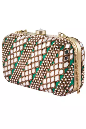 Green mirrorwork clutch
