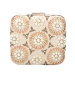 Cream symmetry clutch