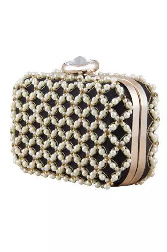 Black pearl bead beauty clutch