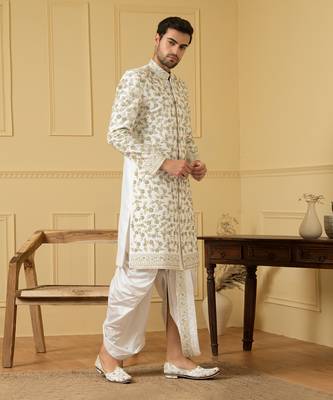 Off white embroidered sherwani 5
