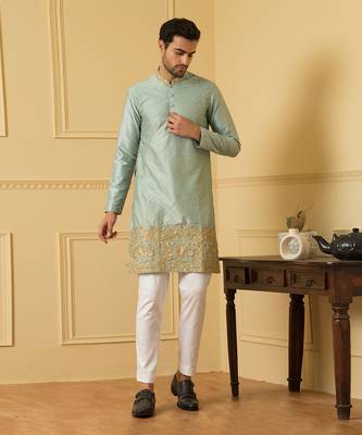 Light blue zari embroidered kurta 3