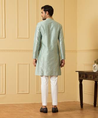 Light blue zari embroidered kurta 5