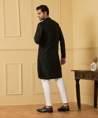 Black dot embroidered kurta 5