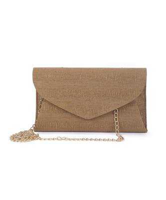 Gold basic clutch 1