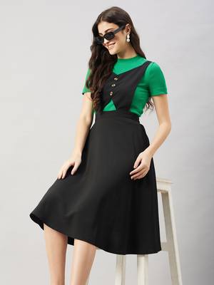 Winered women black pinafore flared dress 2