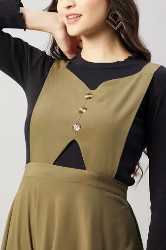 Winered women green pinafore flared dress