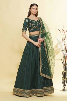 Elegant  Art Silk Bottle Green Emerald Simple Lehenga Choli For Mehendi 2