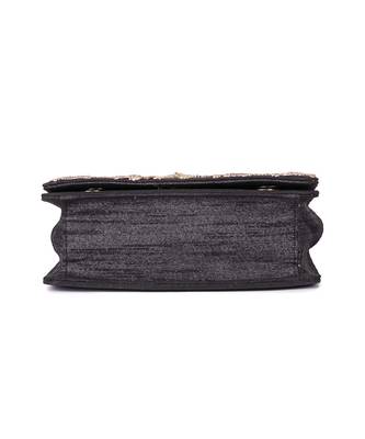 Black shamiana clutch bag 4
