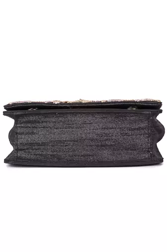 Black shamiana clutch bag