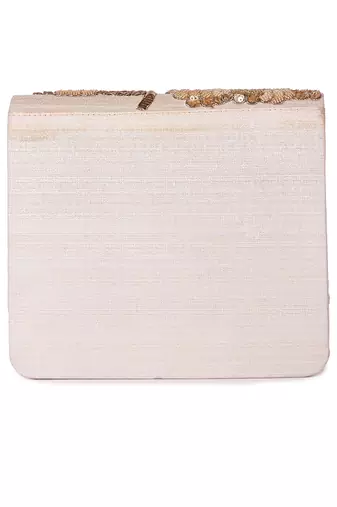 Beige bahaar clutch