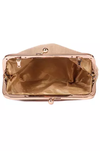 Beige beady roses batua clutch
