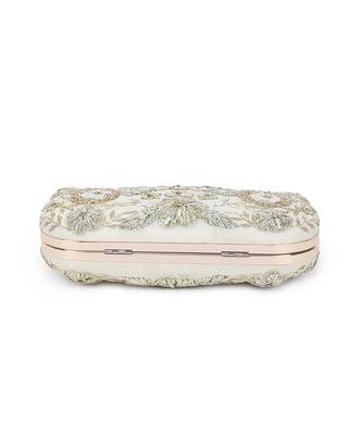 Gold angelic clutch 3