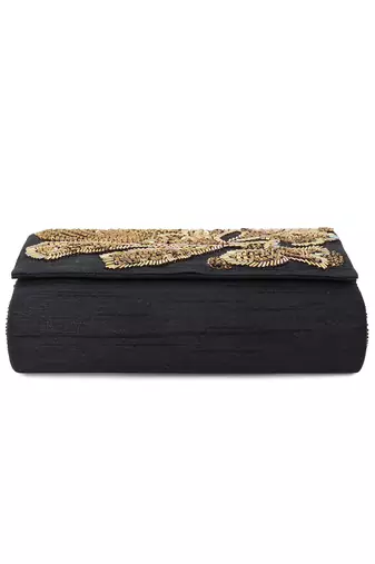 Black blazing clutch