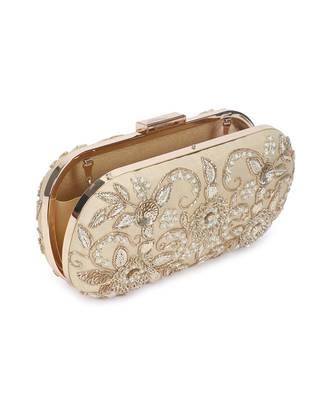 Gold thandai clutch 3