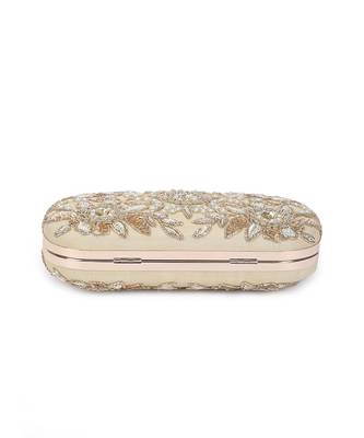 Gold thandai clutch 4