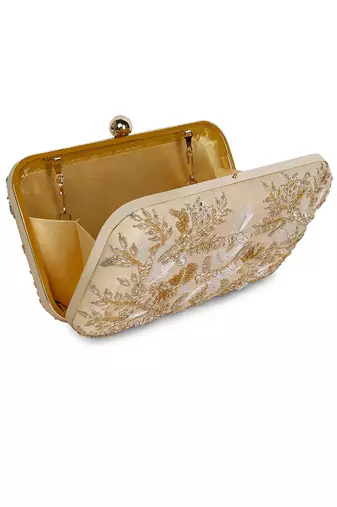 Off white subtle clutch