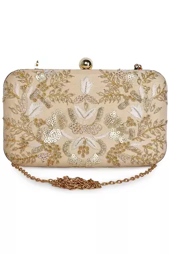 Off white subtle clutch