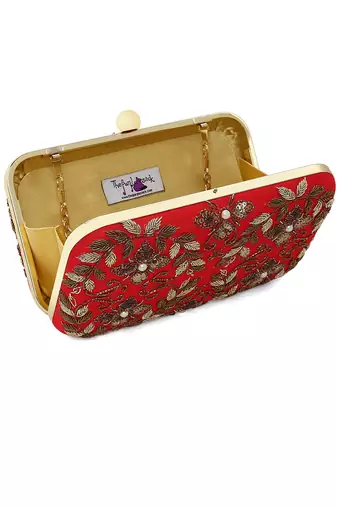 Red rani clutch