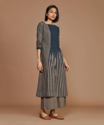 Brown with charcoal striped pleated kurta set 4