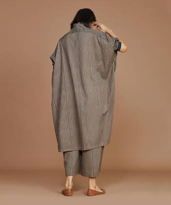 Brown with charcoal striped kaftan set 4