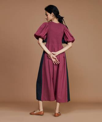 Charcoal & mauve reversible smocked balloon sleeve dress 5