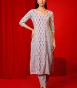 Print blocked straight kurta and pants