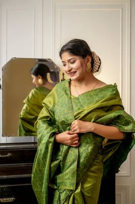 MEHNDI RAW SILK MOST PRETTY SAREE 2