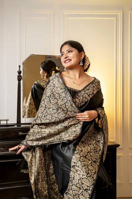 BLACK RAW SILK MOST PRETTY SAREE 3