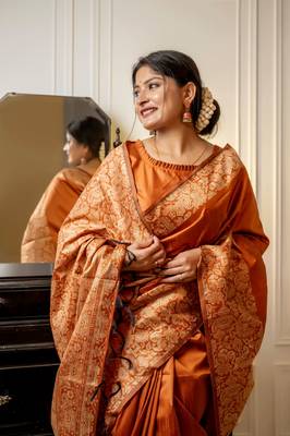ORANGE RAW SILK MOST PRETTY SAREE 2
