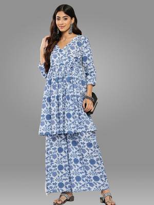 Janasya women's light blue cotton botanical printed tunic with palazzo 2
