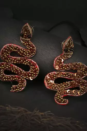 Women brown snake shapped drop earrings