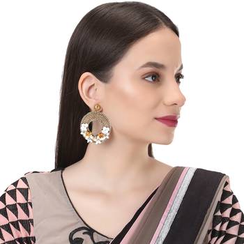 Women white and gold flower with stone-studded circular earrings 3