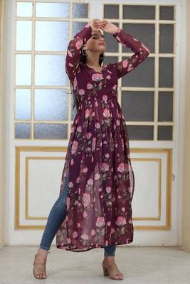 Be the centre of attraction with digital printed traditional kurti 3