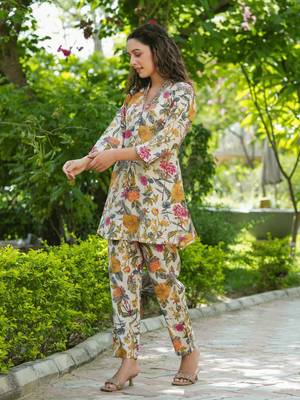 white silk blend floral print co ords 2