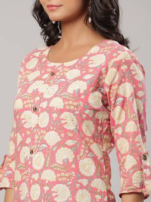 Yufta women pink floral print straight kurta 4