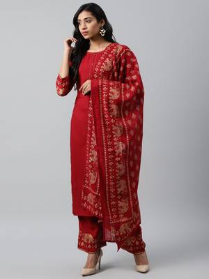 Yufta women maroon and golden pure cotton solid kurta with palazzos and dupatta 2
