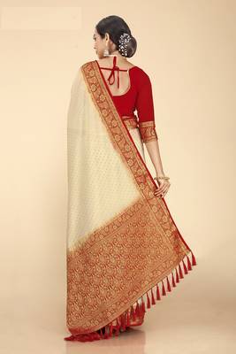 CREAM COLOR STYLISH INDIAN GEORGETTE ZARI WEAVING MILL PRINT SAREE 4