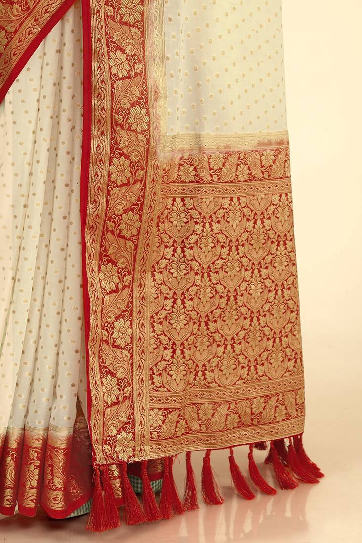 CREAM COLOR STYLISH INDIAN GEORGETTE ZARI WEAVING MILL PRINT SAREE